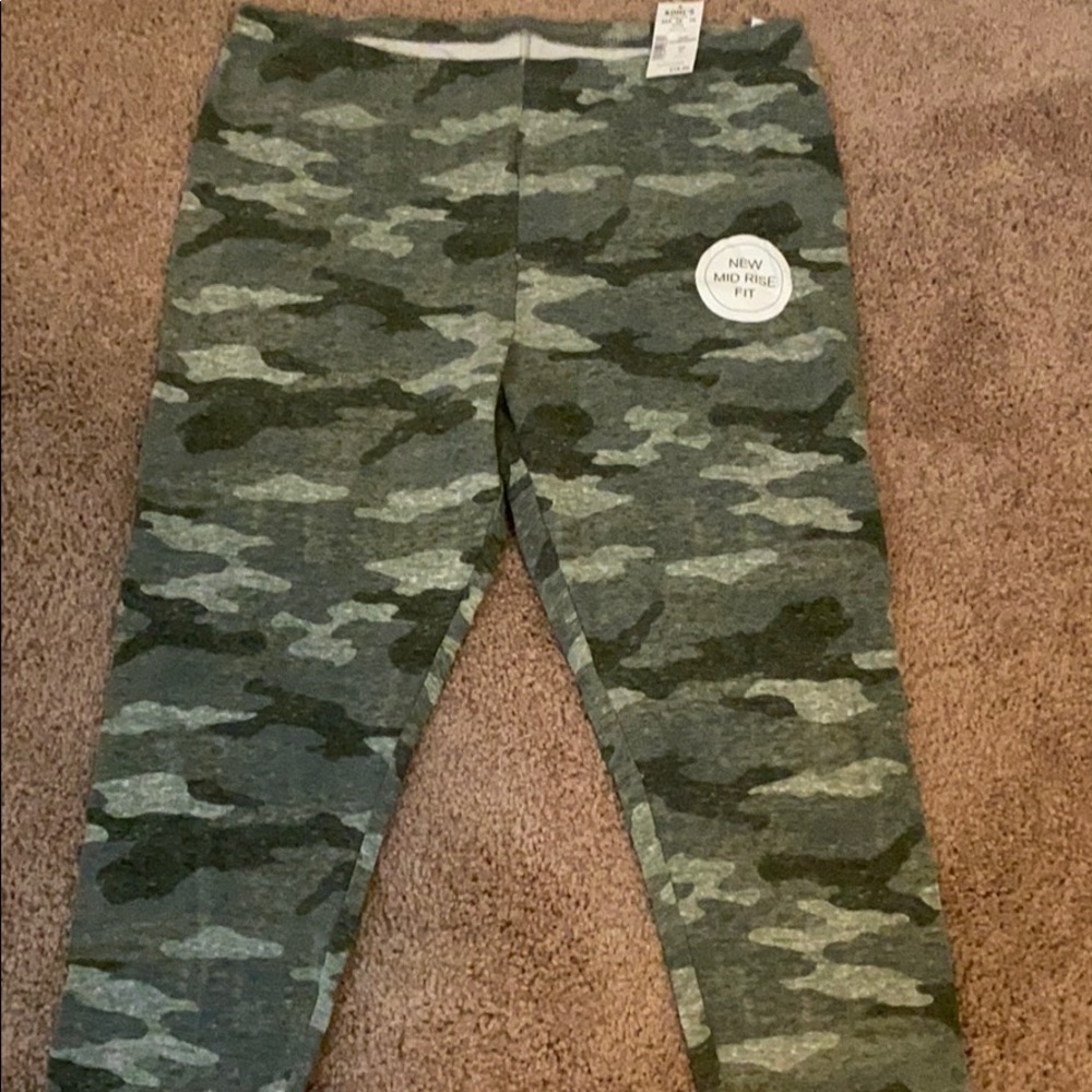 Camo leggings